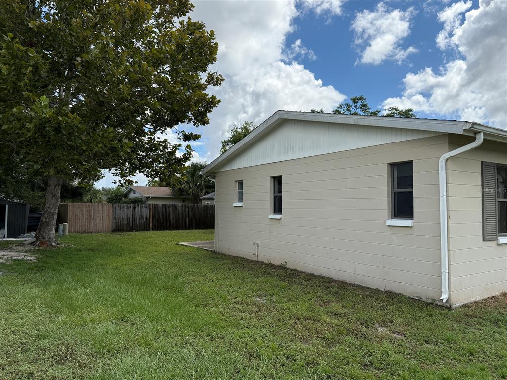 9309 CARTHAGE ROAD, SPRING HILL, FL — photo 2 of 28