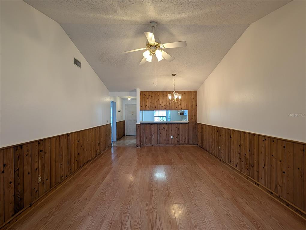 1130 DOVER COURT, SAFETY HARBOR, FL — photo 4 of 21