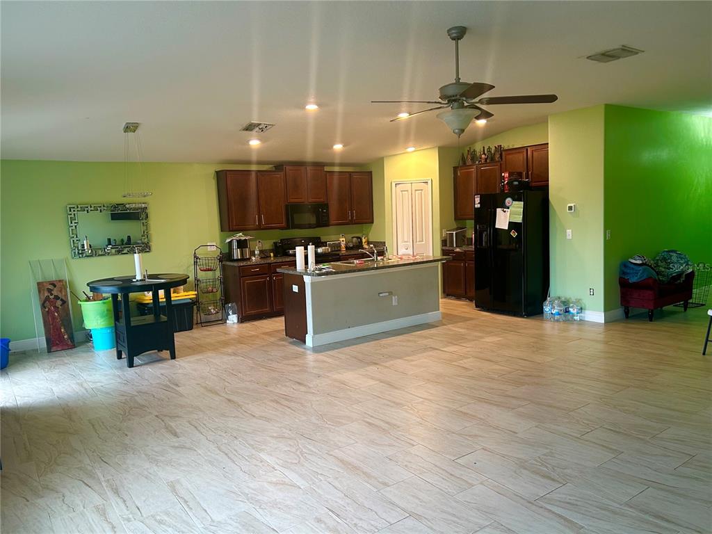 106 CASCADE BEND DRIVE, RUSKIN, FL — photo 5 of 16