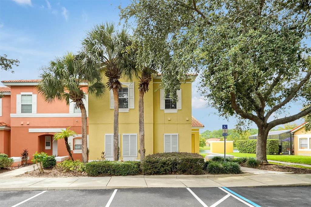 3151 YELLOW LANTANA LANE