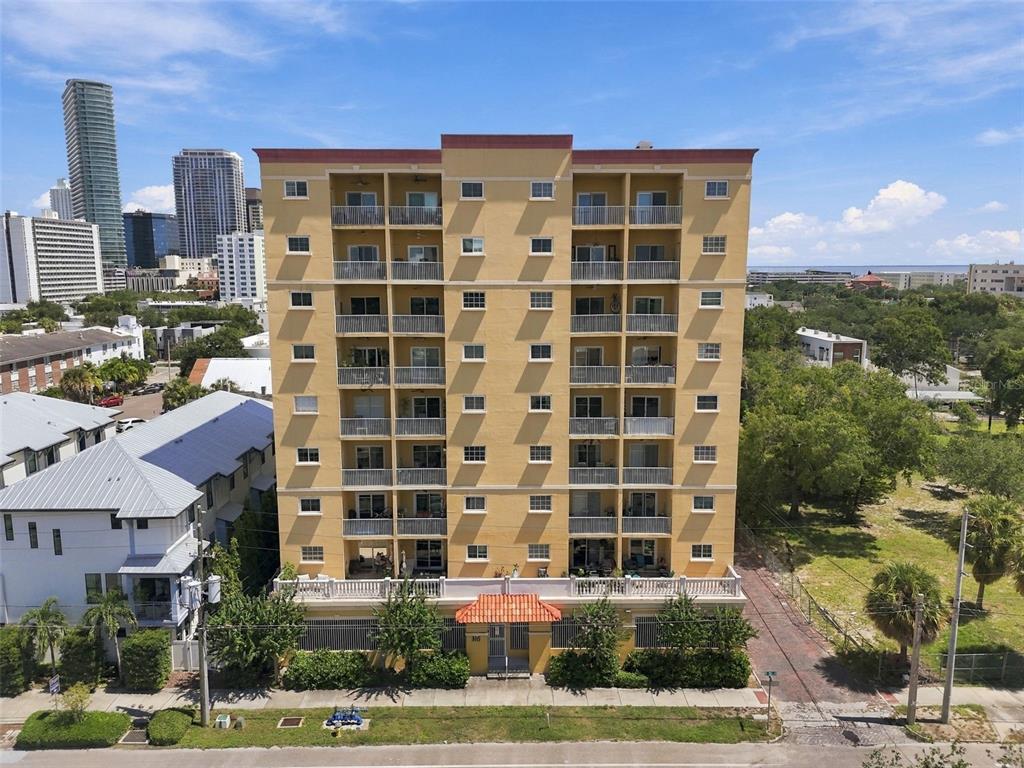 316 8TH STREET S UNIT 304