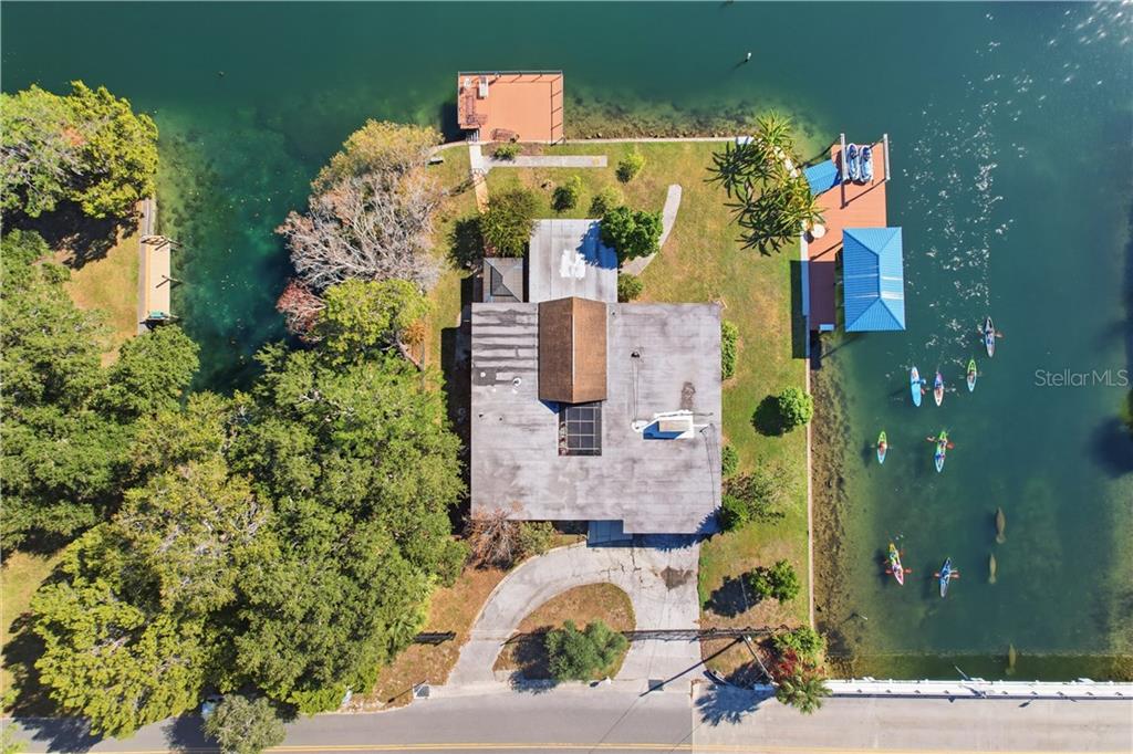 241 SE Kings Bay DRIVE
