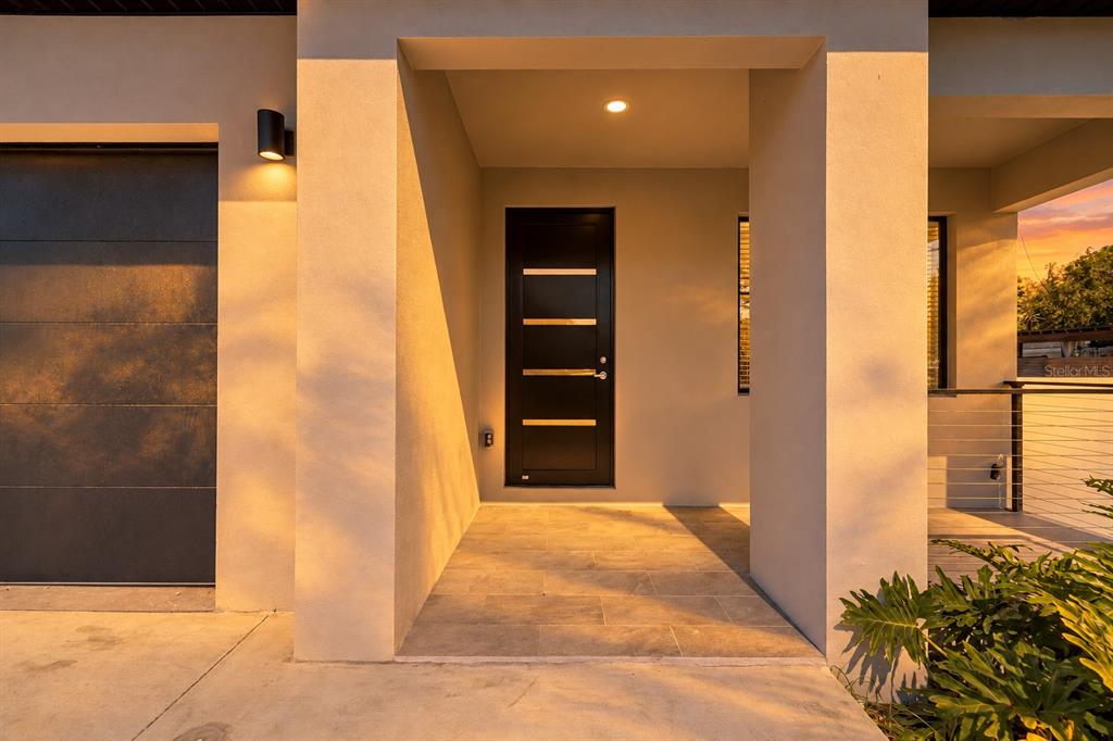 6401 S RICHARD AVENUE, TAMPA, FL — photo 3 of 30