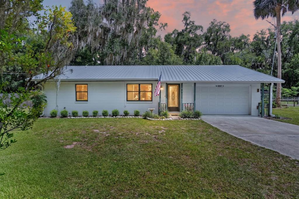 104 WOODCREST AVENUE, SATSUMA, FL — photo 2 of 30