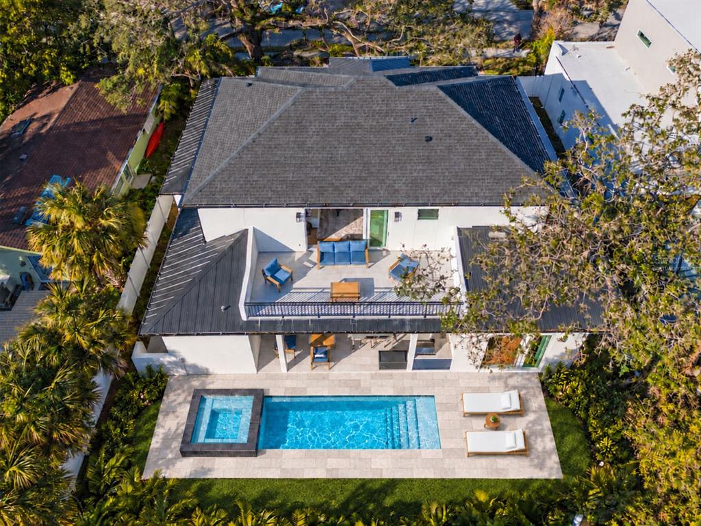 2420 FLOYD STREET, SARASOTA, FL — photo 2 of 30