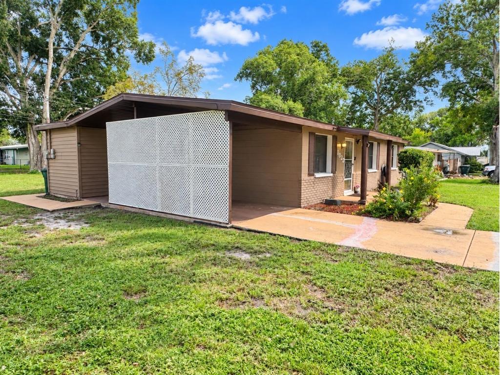3022 VENICE WAY, LAKELAND, FL — photo 2 of 52