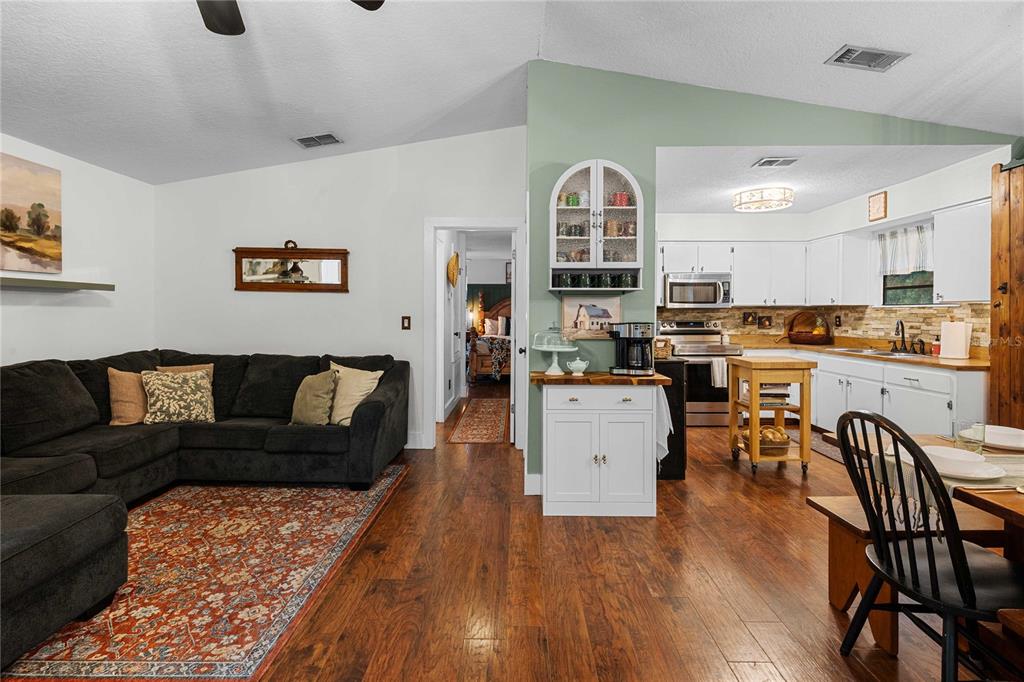 24142 TAMBER ROAD, BROOKSVILLE, FL — photo 3 of 30