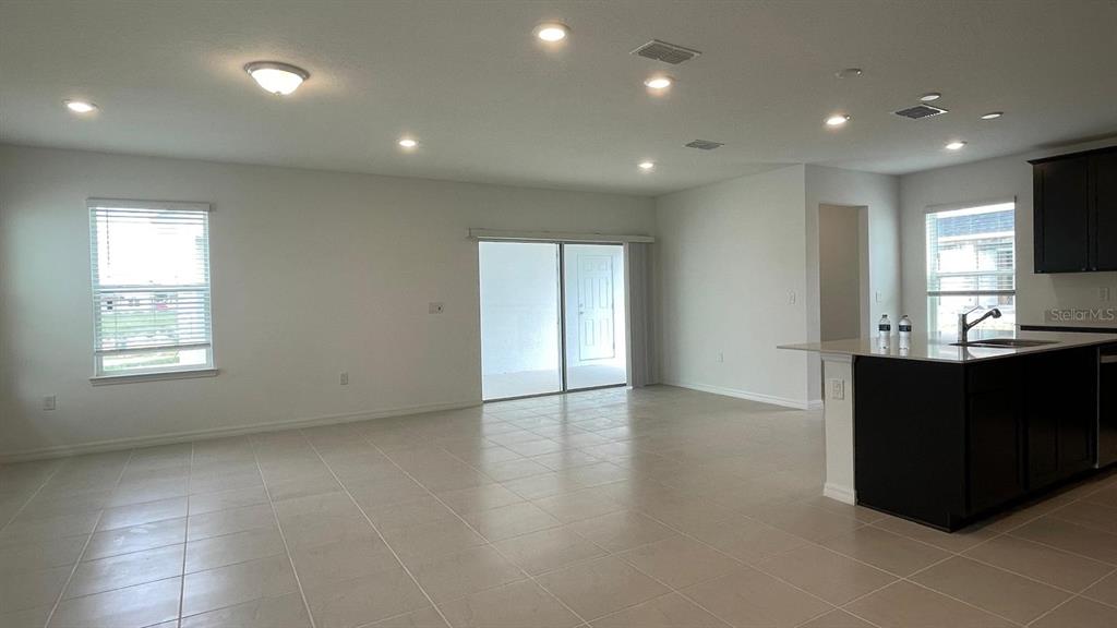4717 ORANGE FLORA ALLEY, CLERMONT, FL — photo 2 of 7