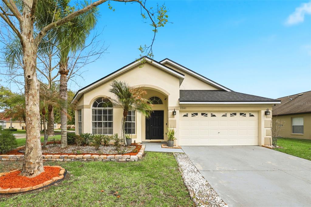 2501 BALMORAL DR