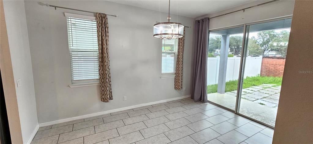202 ABERDEEN STREET, DAVENPORT, FL — photo 5 of 24