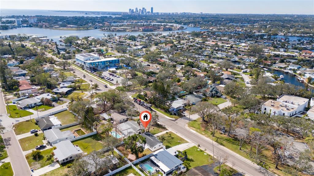 4401 SHORE ACRES BOULEVARD NE, ST PETERSBURG, FL — photo 3 of 30
