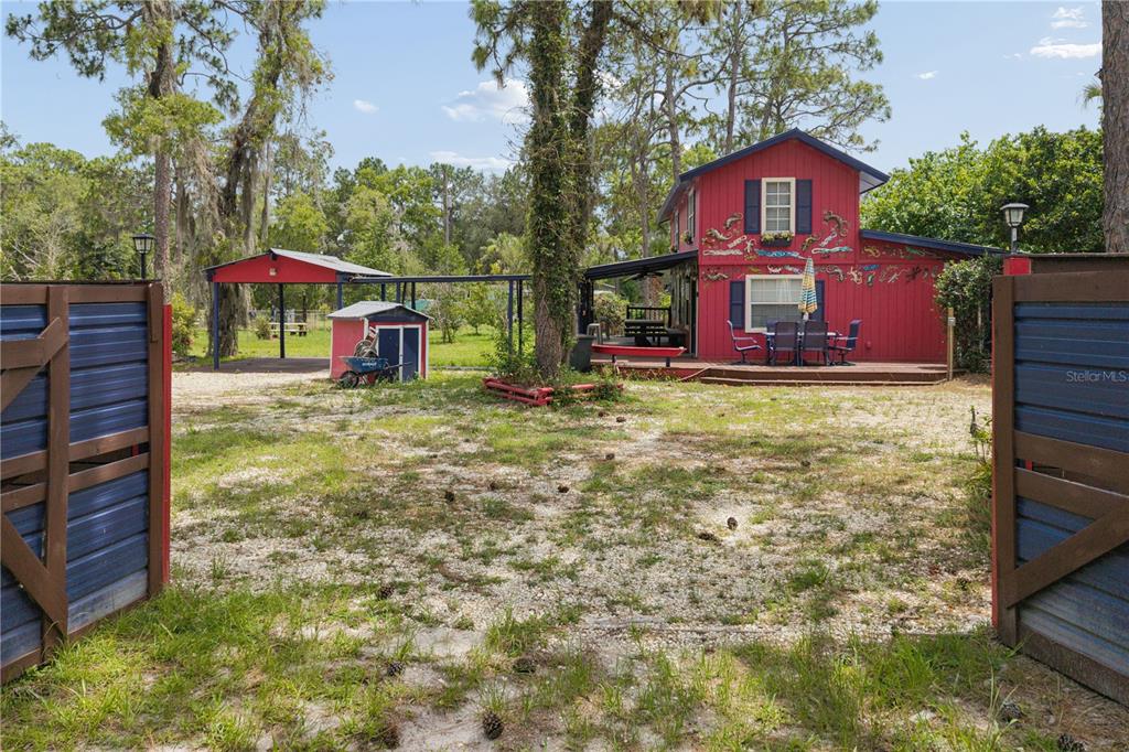 This image is a text-based list of home features and highlights for a property — 5080 N ALEXA TERRACE, CRYSTAL RIVER, FL