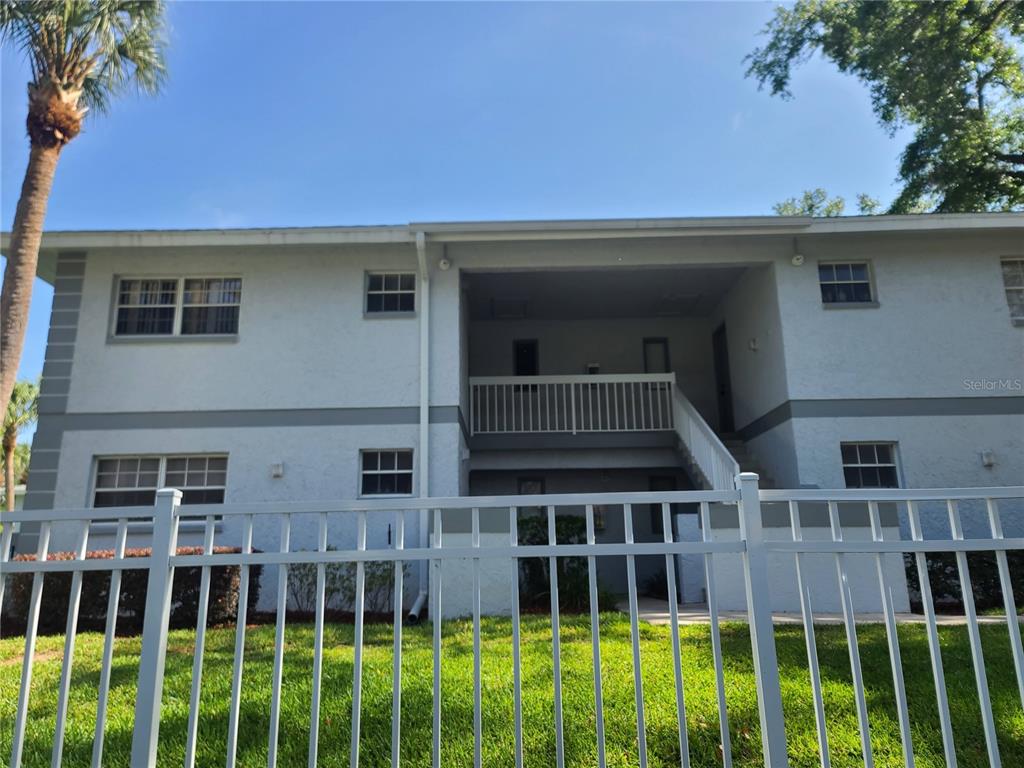 580 FAIRWAYS LANE UNIT G203