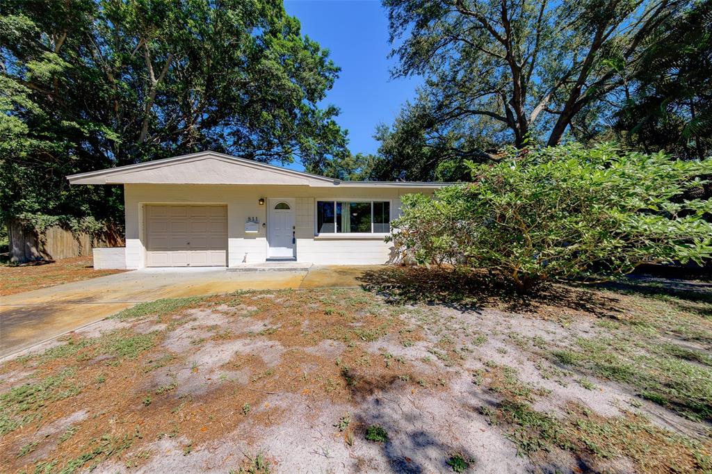 811 69TH AVENUE S, ST PETERSBURG, FL — photo 2 of 40