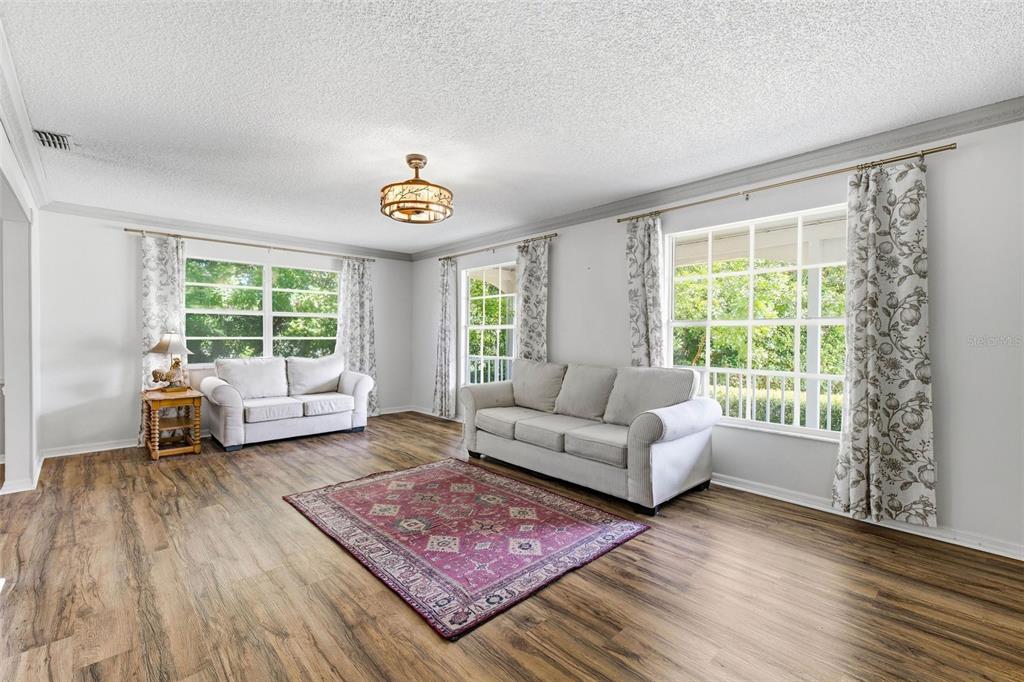 1304 TREETOP DRIVE, PALM HARBOR, FL — photo 4 of 30