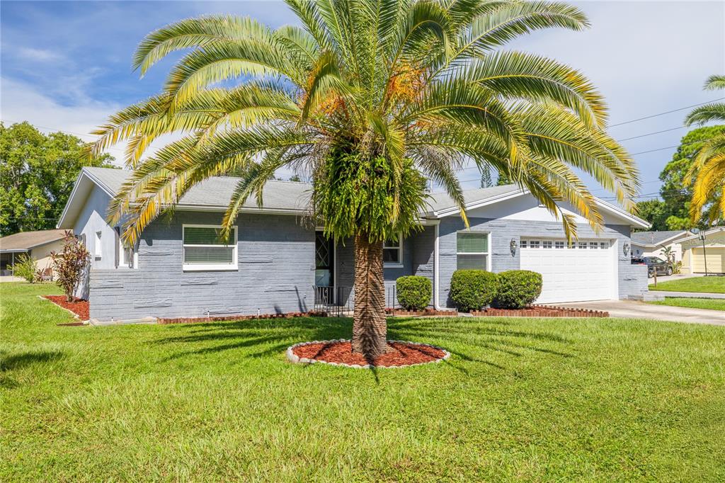 29786 67TH WAY N, CLEARWATER, FL — photo 3 of 30