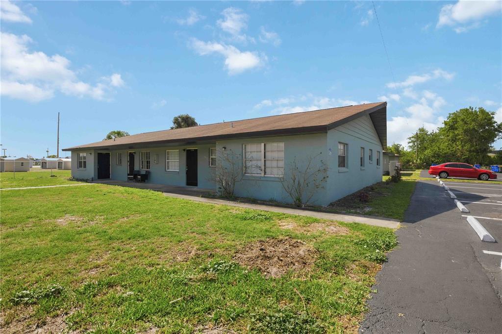 1118 MELODY LANE