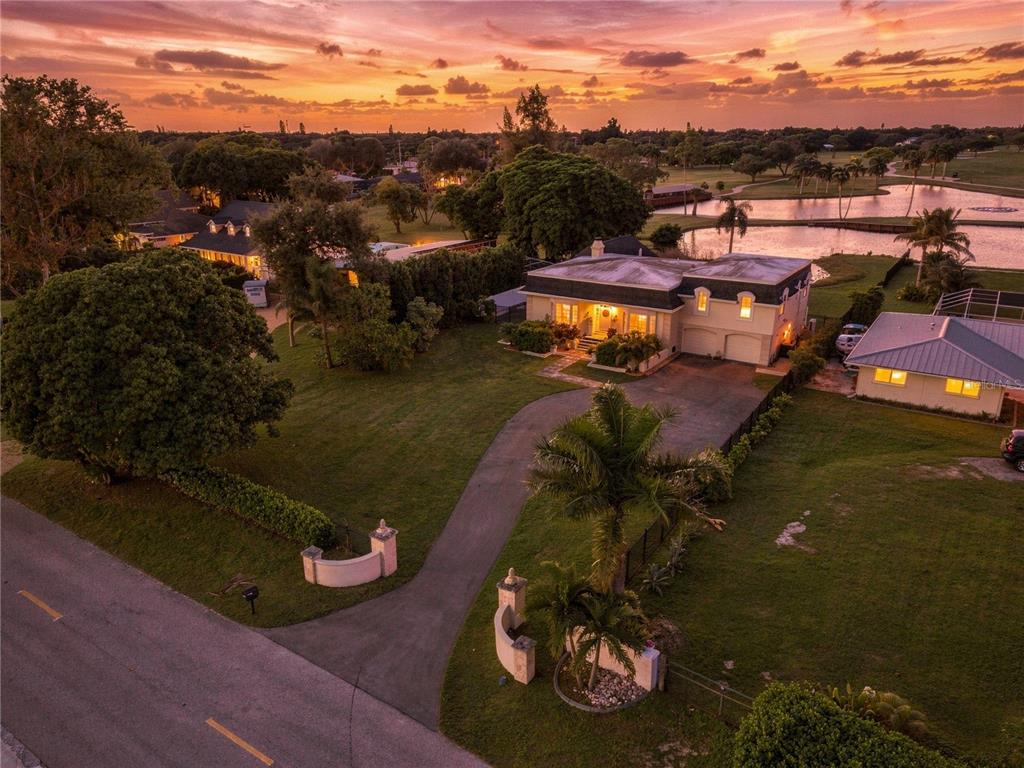 5030 18TH AVENUE W, BRADENTON, FL — photo 4 of 30