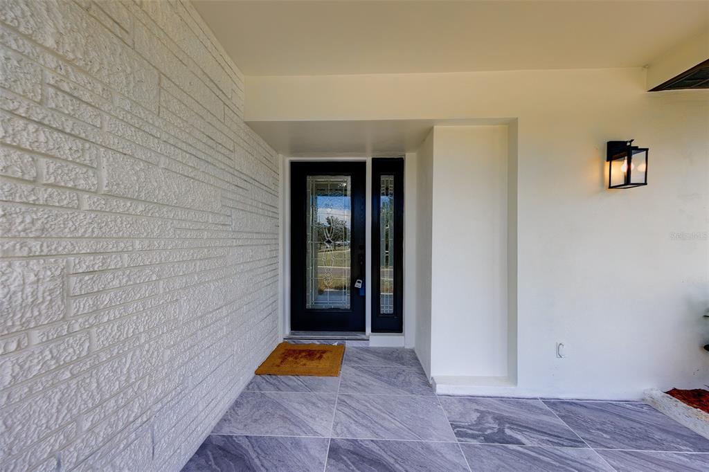 471 SIERRA CIRCLE E, LARGO, FL — photo 3 of 30