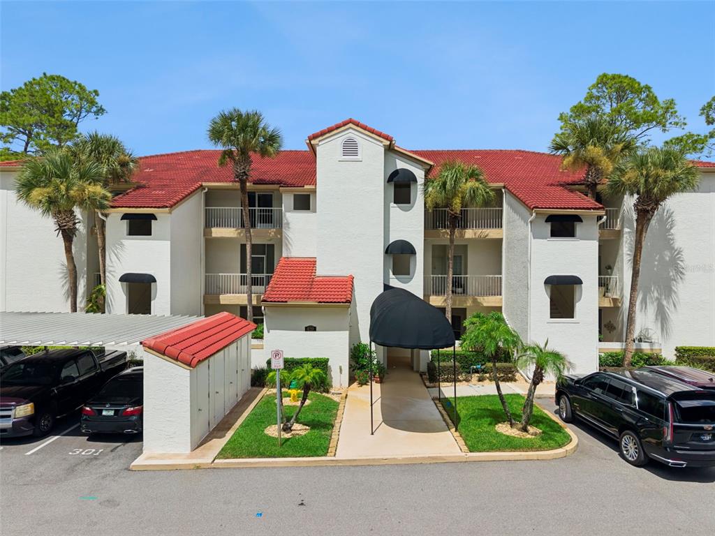 459 HAMPTONCREST CIRCLE UNIT 205