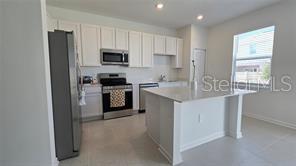 2592 SKYLINE LOOP, POINCIANA, FL — photo 5 of 19