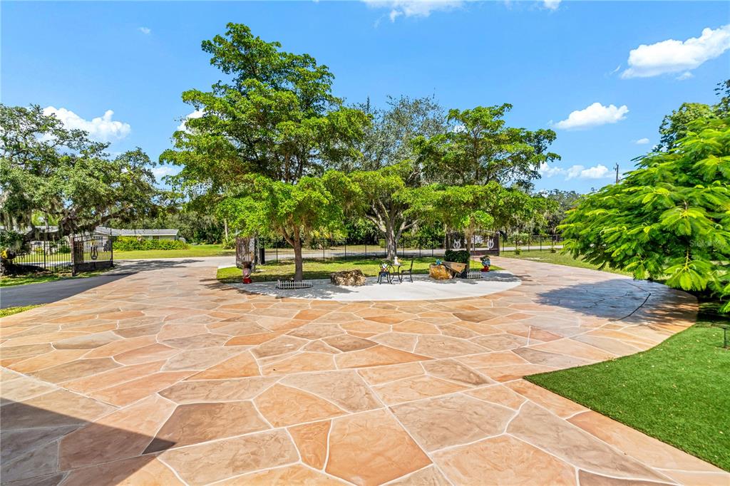 2660 57TH STREET, SARASOTA, FL — photo 4 of 30