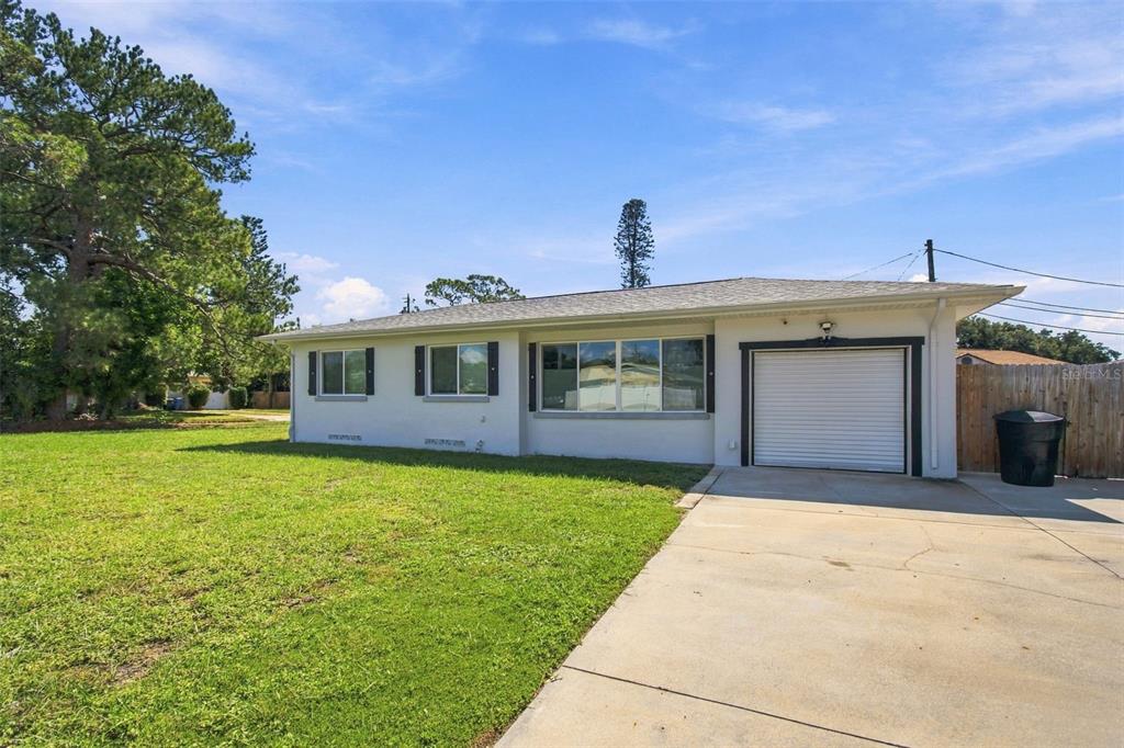 740 64TH STREET N, ST PETERSBURG, FL — photo 2 of 26
