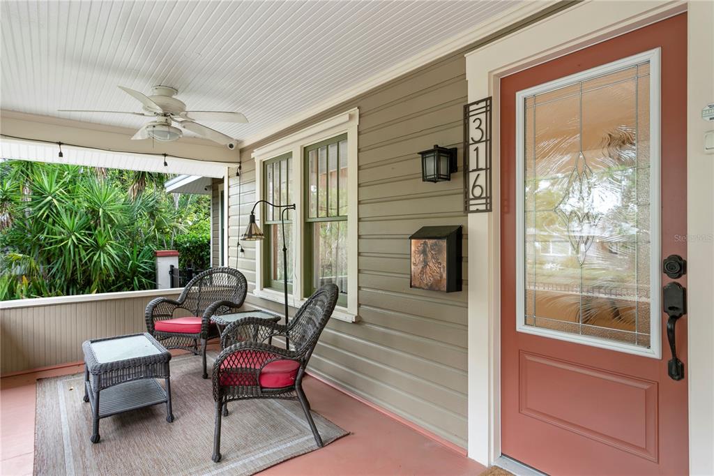 316 9TH AVENUE NE, ST PETERSBURG, FL — photo 3 of 65