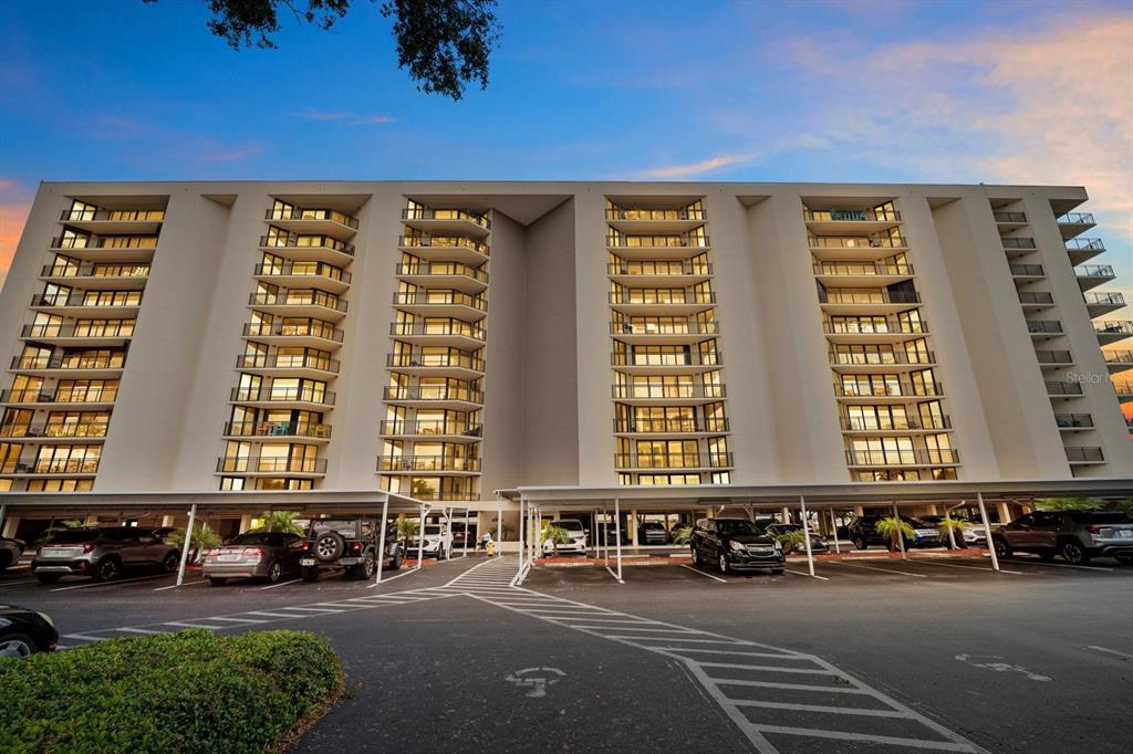 690 ISLAND WAY UNIT 912