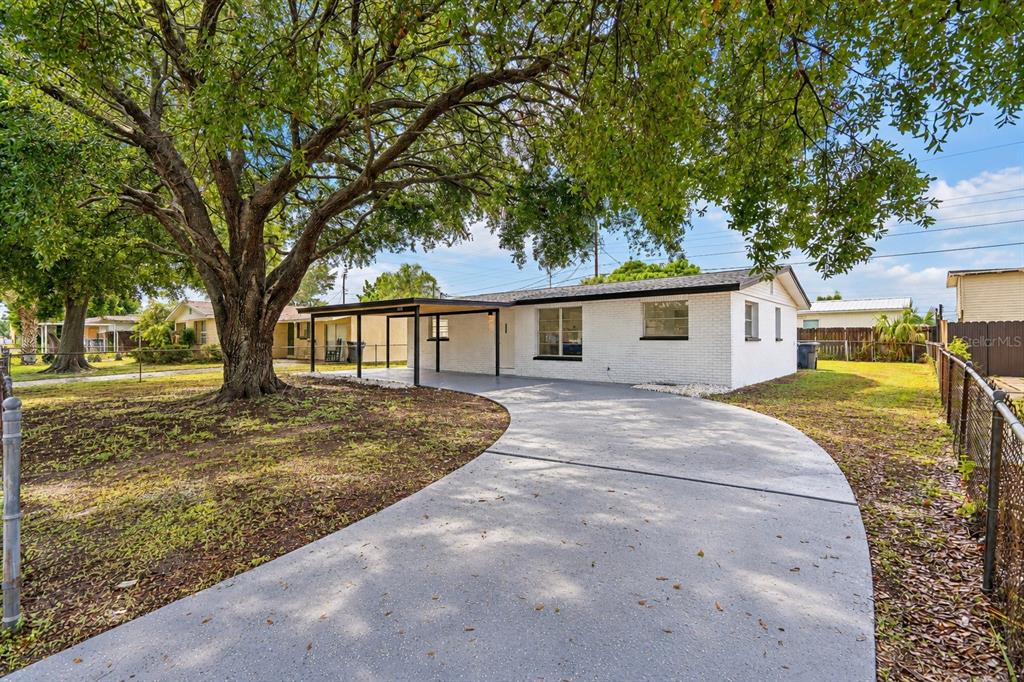 4408 W ELM STREET, TAMPA, FL — photo 2 of 22