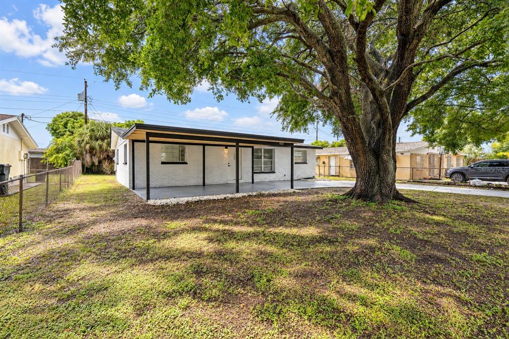 4408 W ELM STREET, TAMPA, FL — photo 3 of 22