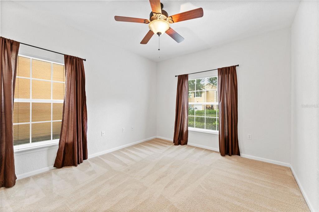 16309 NEWBURY PALMS COURT, TAMPA, FL — photo 4 of 30