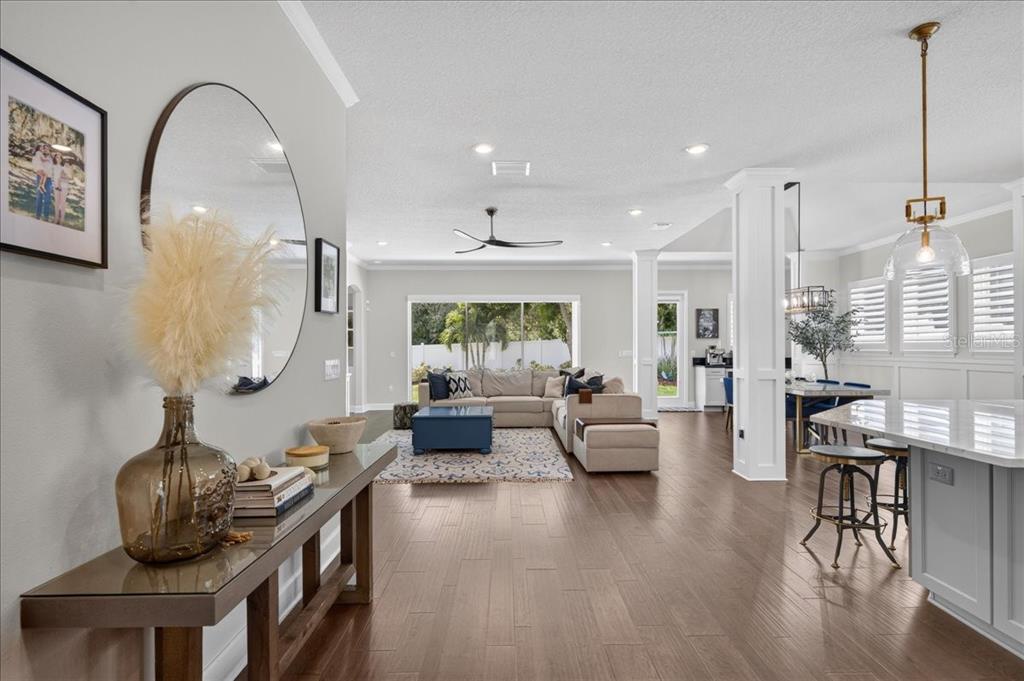 1553 RIVER DEE LANE, DUNEDIN, FL — photo 3 of 44