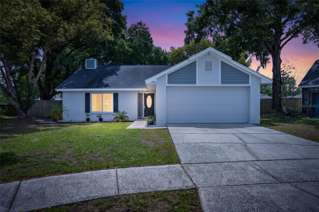 2078 SHADOW PINE DRIVE