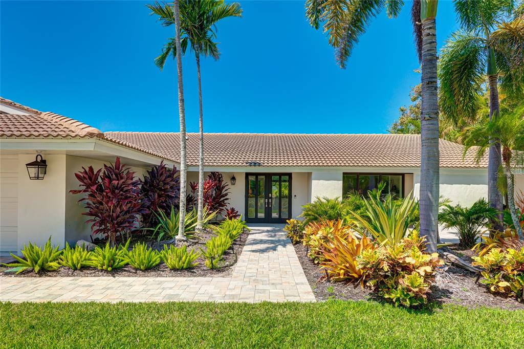 526 BIRD KEY DRIVE