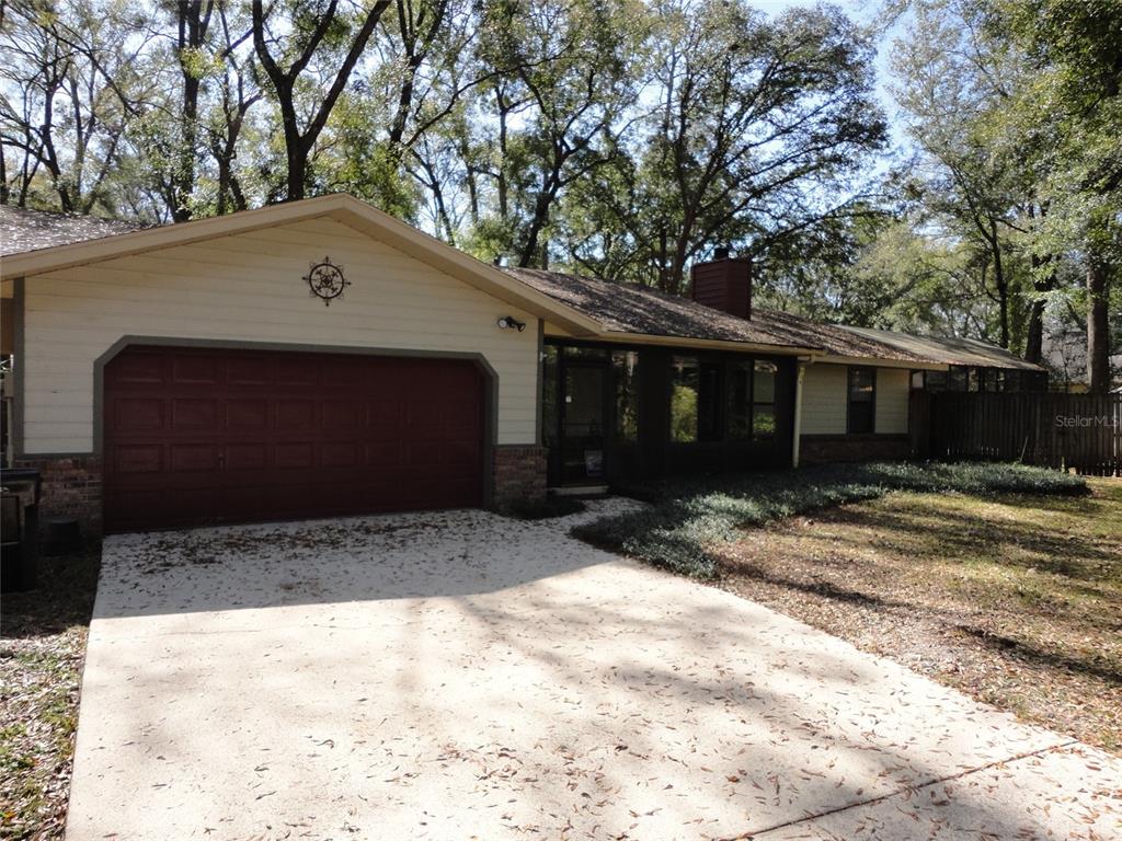 7823 SW 9TH PLACE