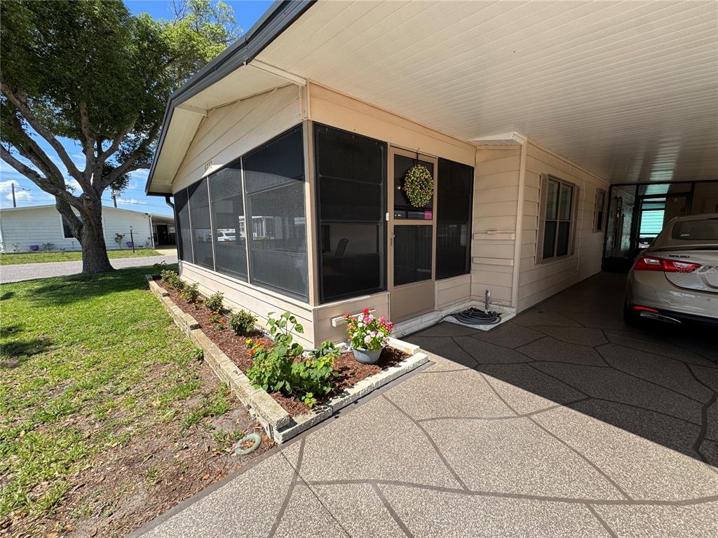 6733 KENSINGTON DRIVE NE, WINTER HAVEN, FL — photo 2 of 71