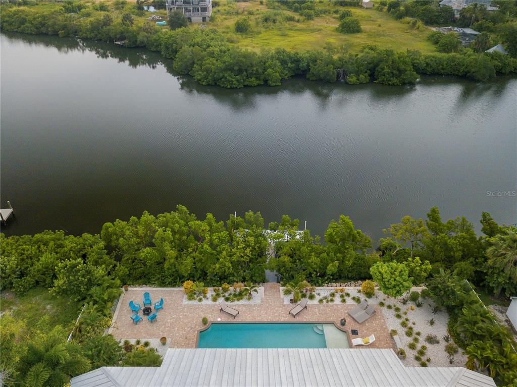 908 BAYSHORE DRIVE, TERRA CEIA, FL — photo 3 of 30
