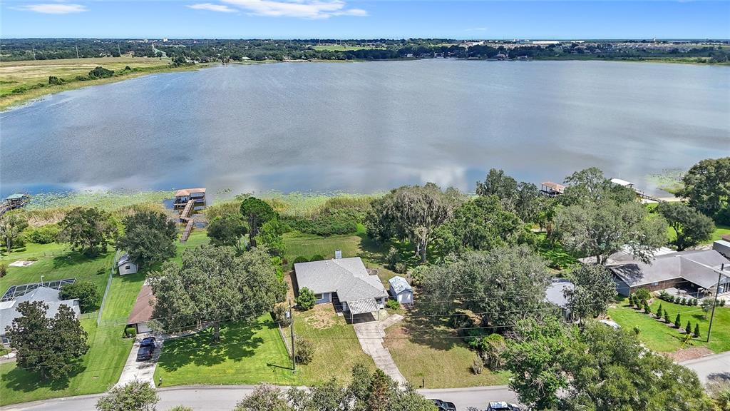 310 PARADISE ISLAND DRIVE, HAINES CITY, FL — photo 2 of 30