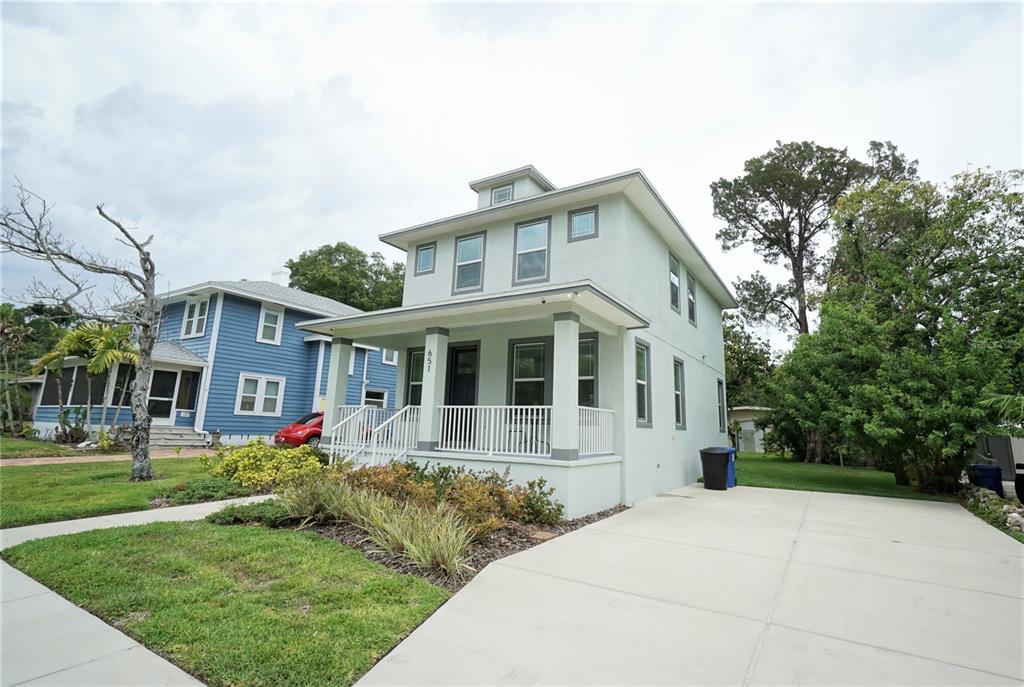 651 14TH AVENUE S, ST PETERSBURG, FL — photo 3 of 29