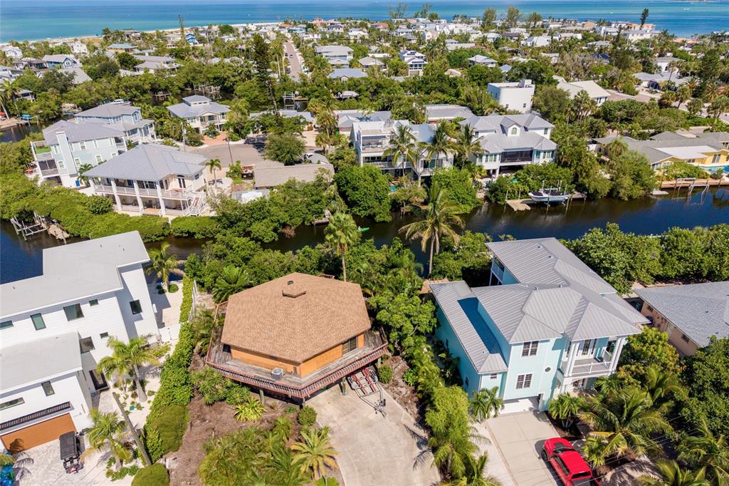 109 GULL DRIVE, ANNA MARIA, FL — photo 3 of 8