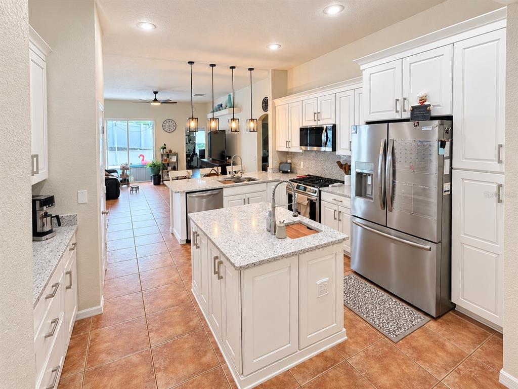 247 WESTWIND DRIVE, DAVENPORT, FL — photo 2 of 30
