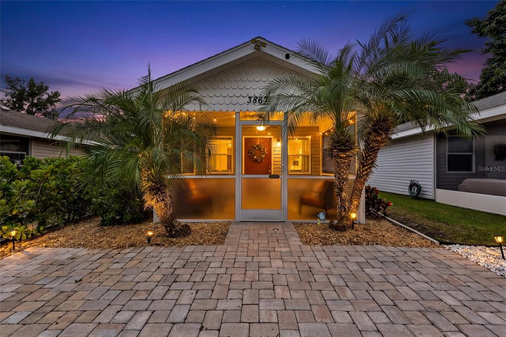 3867 ALMOND AVENUE, SARASOTA, FL — photo 2 of 30
