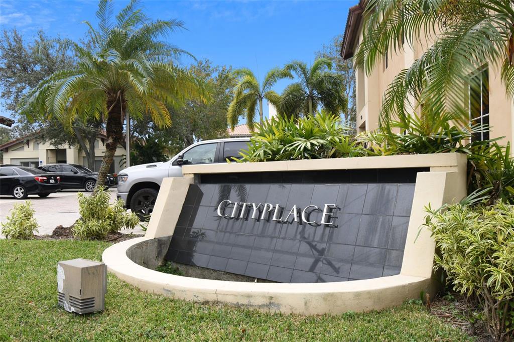 1560 W CLEVELAND STREET, TAMPA, FL — photo 3 of 13
