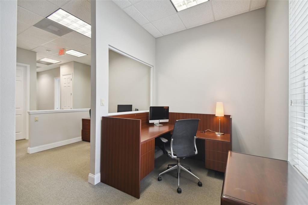 1560 W CLEVELAND STREET, TAMPA, FL — photo 4 of 13