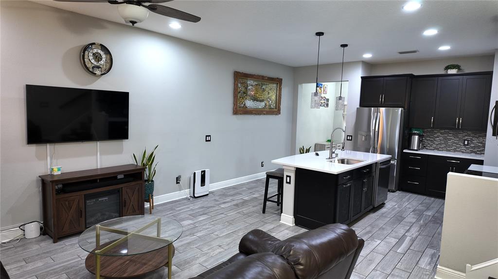 7850 52ND TERRACE E, BRADENTON, FL — photo 3 of 30