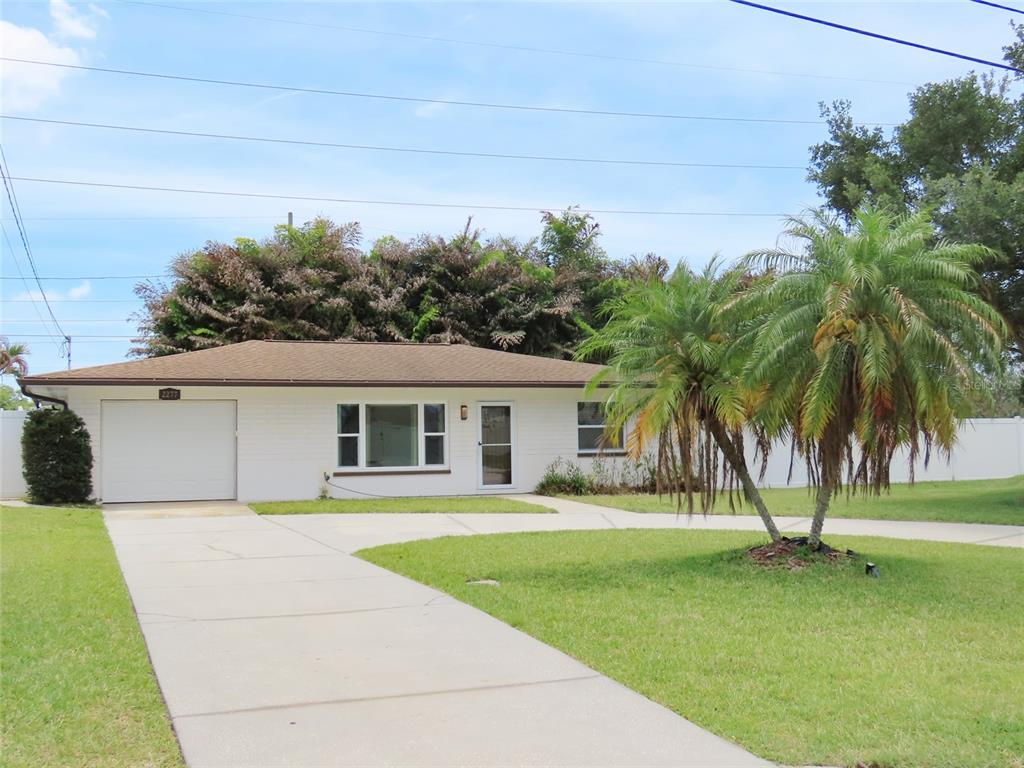 2277 S LAGOON CIRCLE