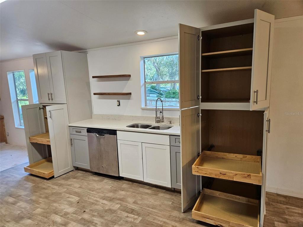 3050 CR 418, LAKE PANASOFFKEE, FL — photo 3 of 16