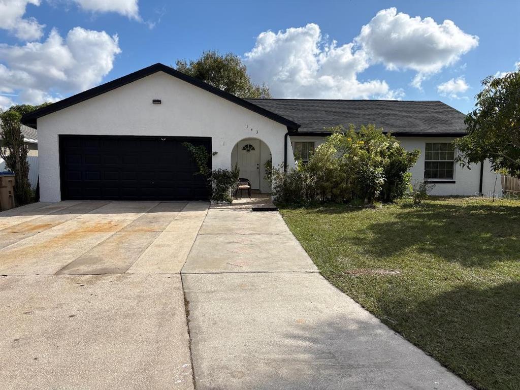 143 W CEDARWOOD CIRCLE