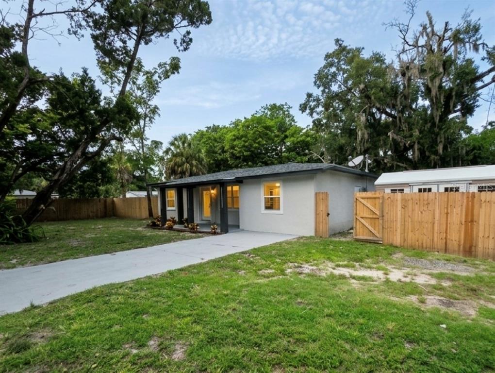 5823 MASSACHUSETTS AVENUE, NEW PORT RICHEY, FL — photo 2 of 24